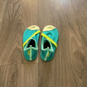 Super comfy house shoes